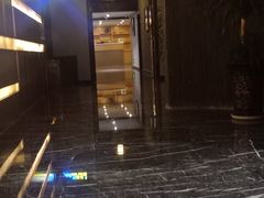 -东方足浴·洗浴SPA会所(长治路店)