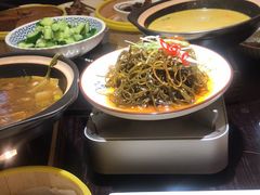 -小菜园新徽菜(镇江丹阳吾悦店)