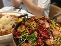 -清真·卡德尔大叔新疆主题餐厅(龙汇路店)