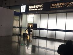 -虹桥天地-停车场