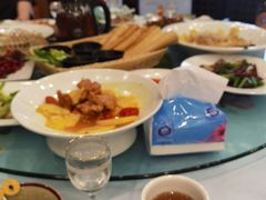 -老船夫婚宴婚庆会馆(延吉路店)