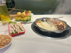 -佰人王串串香火锅(洋珠巷店)