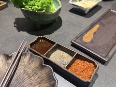 -铭牛烧肉·和牛海鲜自助(高新月牙湖店)