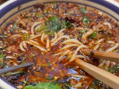 -云阿蛮云南生烫牛肉米线(奉贤路店)