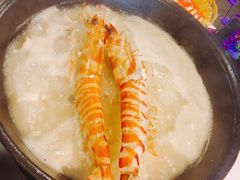 -鲜入围煮花胶鸡海鲜火锅