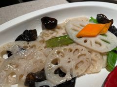 -耶里夏丽·丝路新疆菜·清真食品(徐汇南丹东路臻选店)
