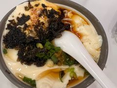 原种红豆豆花-弄堂咪道-饭香·面香·馄饨香(兴梅店)