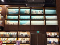 -半山书局(新世纪商城店)