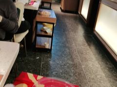 -三人行骨头王火锅(长寿店)