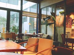 靠窗位-大井咖啡店(大井巷店)