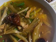 -越洋肖氏老米线(杨家坪店)