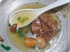 -阿灶卤煮老店·姜母鸭(五店市总店)