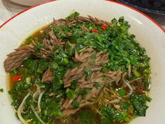 -鑫巴蜀小镇 · 水煮鱼专研店(玉桥店)