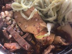 -鹍记特色牛杂面