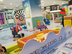 -孩子王童乐园(唐山万达广场店)