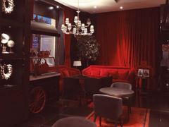 -Salon de The de Joel Robuchon(外滩18号店)