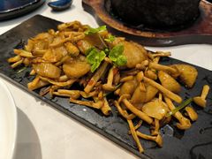 灵菇爆澳带-荟廷·晶萃(陆家嘴尚悦湾店)