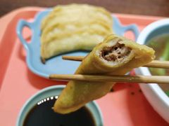 -老新隆牛肉锅贴(新街口店)