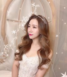 -艾米丽婚纱礼服