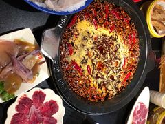 -锅首鲜品火锅(鸳鸯店)