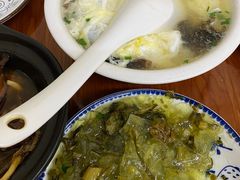 -胡子饮食店