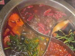 -廖掌柜·重庆鲜货火锅(上海首店)