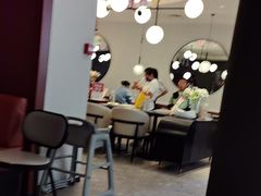 -永旺黄岛购物中心