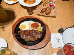 -菲滋意式餐厅(温岭银泰城店)