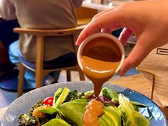-Common Table · Brunch & Coffee