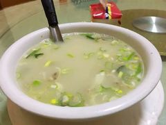 -六顺园回族饭店(安松街店)