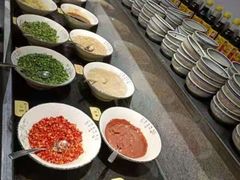自助调料区-山城鼎重庆老火锅(西安钟楼店)