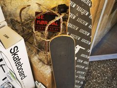 -BE NORMAL CAFE(霞溪路店)