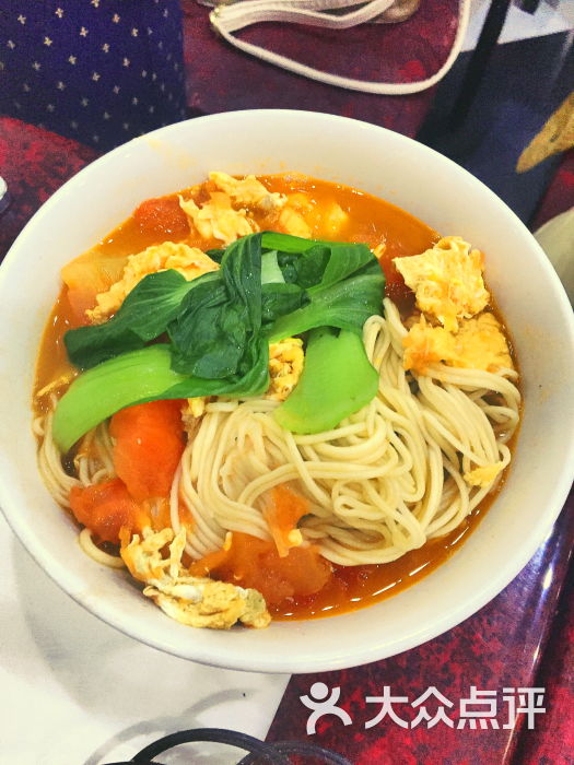 番茄鸡蛋打撸拉面