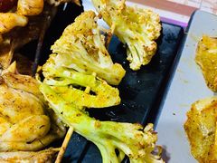 菜花-沪上名羊天下•烤羊腿•东北烧烤•小龙虾(浦东直营总店)