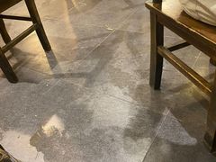 大堂-肖肖酸萝卜鱼火锅(总店)