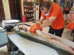 -老刘生态大鱼坊铁锅炖鱼(赛马场店)