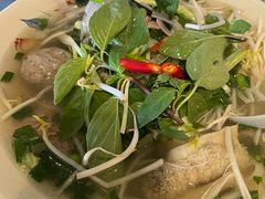 -大头虾越式风味餐厅(光明广场店)