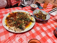 -荆九爷爆炒桥头三嫩(夫子庙店)
