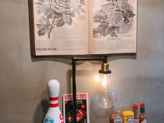 -HIGH FIVE哈福手工汉堡(桂林路店)