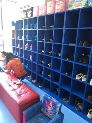 -子木乐园婴儿游泳馆(水晶港店)