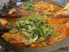 -鸣记脆皮烤鱼·海鲜烤鱼(三八广场店)