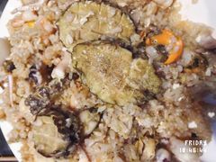 -臻鲜燕海鲜融合餐厅(金陵style店)