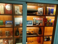 -洞庭洲·防空洞火锅·烧烤·铜锅涮肉(新百广场店)