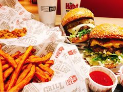 -The Habit Burger Grill 哈比特汉堡(复兴soho店)