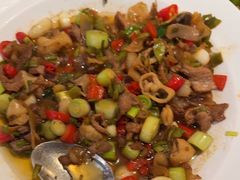 -严记小天府酸菜鱼(西四路店)