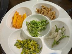 -菌乡缘·野生菌蒸汽鱼火锅(江边夜市店)