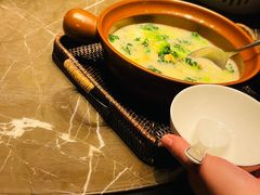 -海派悦庭·海胆烧麦·新融合菜(凯德广场店)