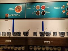 -尚尚仙·酸汤猪手·猪肚鸡火锅(华联万柳购物中心店)