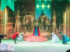 -南风大剧院莎梦二人转剧场