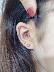 -AI艾耳·专业手工耳洞·穿孔美学馆